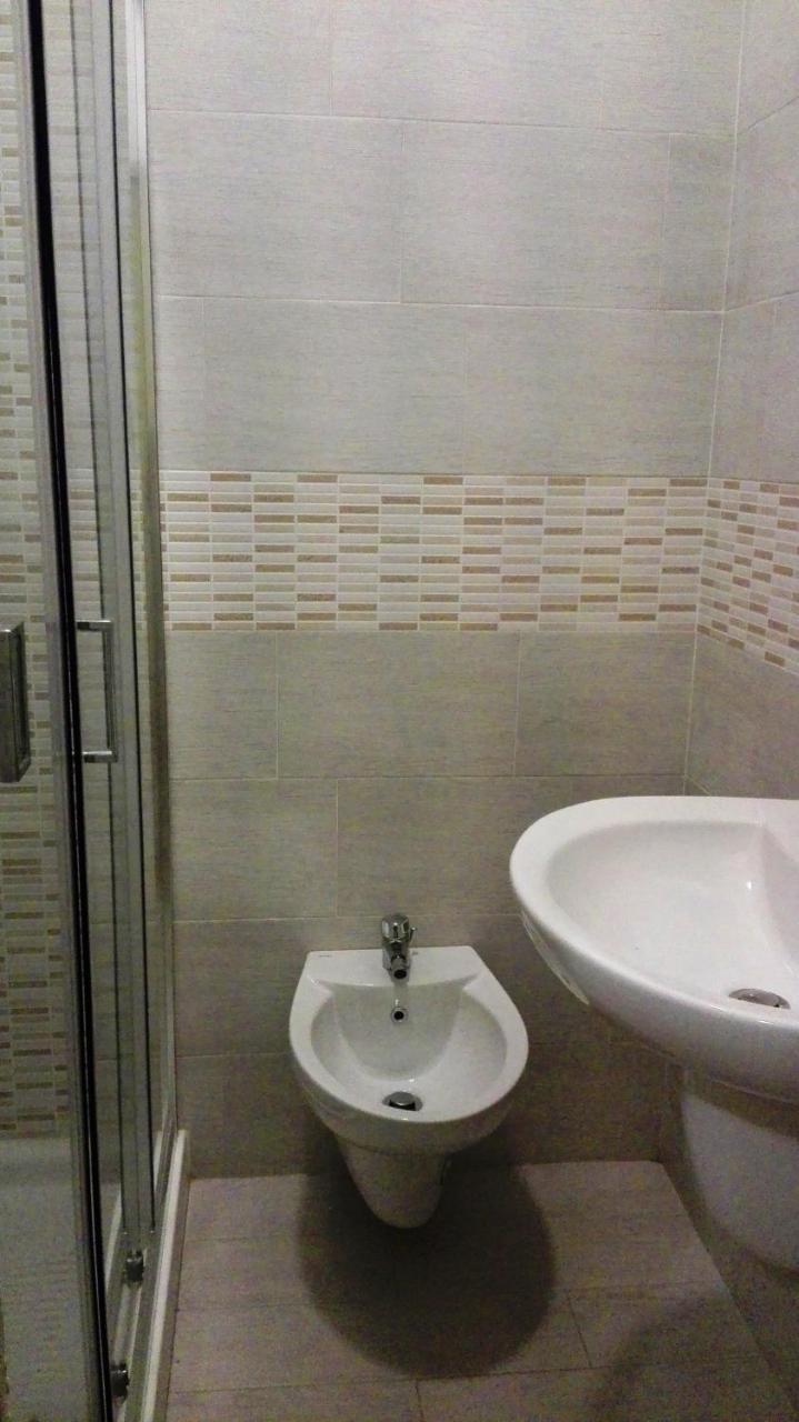 Hotel Arabesco Римини Екстериор снимка